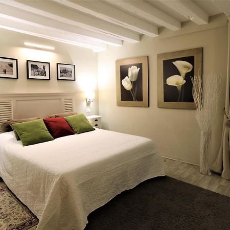 San Marco Fenice 3Bdr 2Bth Apartment Венеция Екстериор снимка
