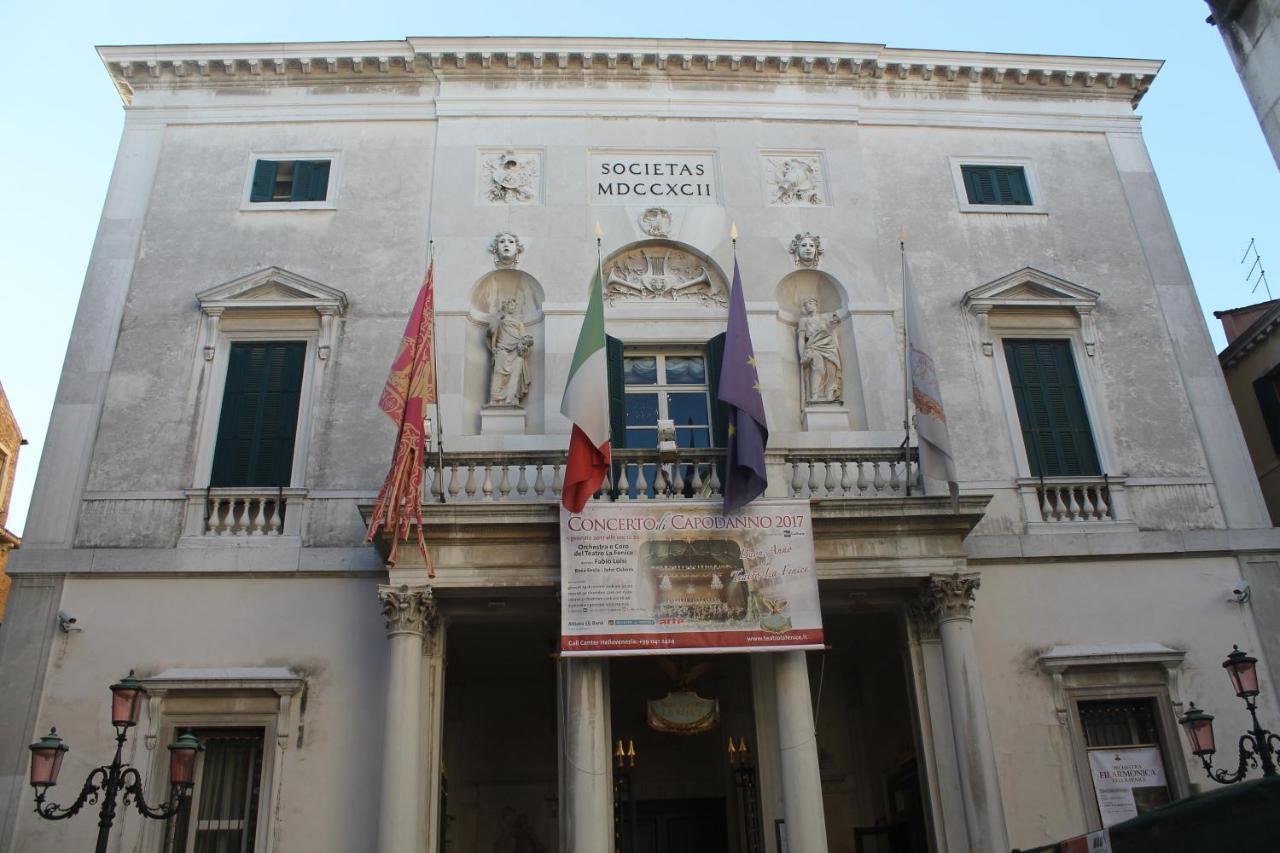 San Marco Fenice 3Bdr 2Bth Apartment Венеция Екстериор снимка