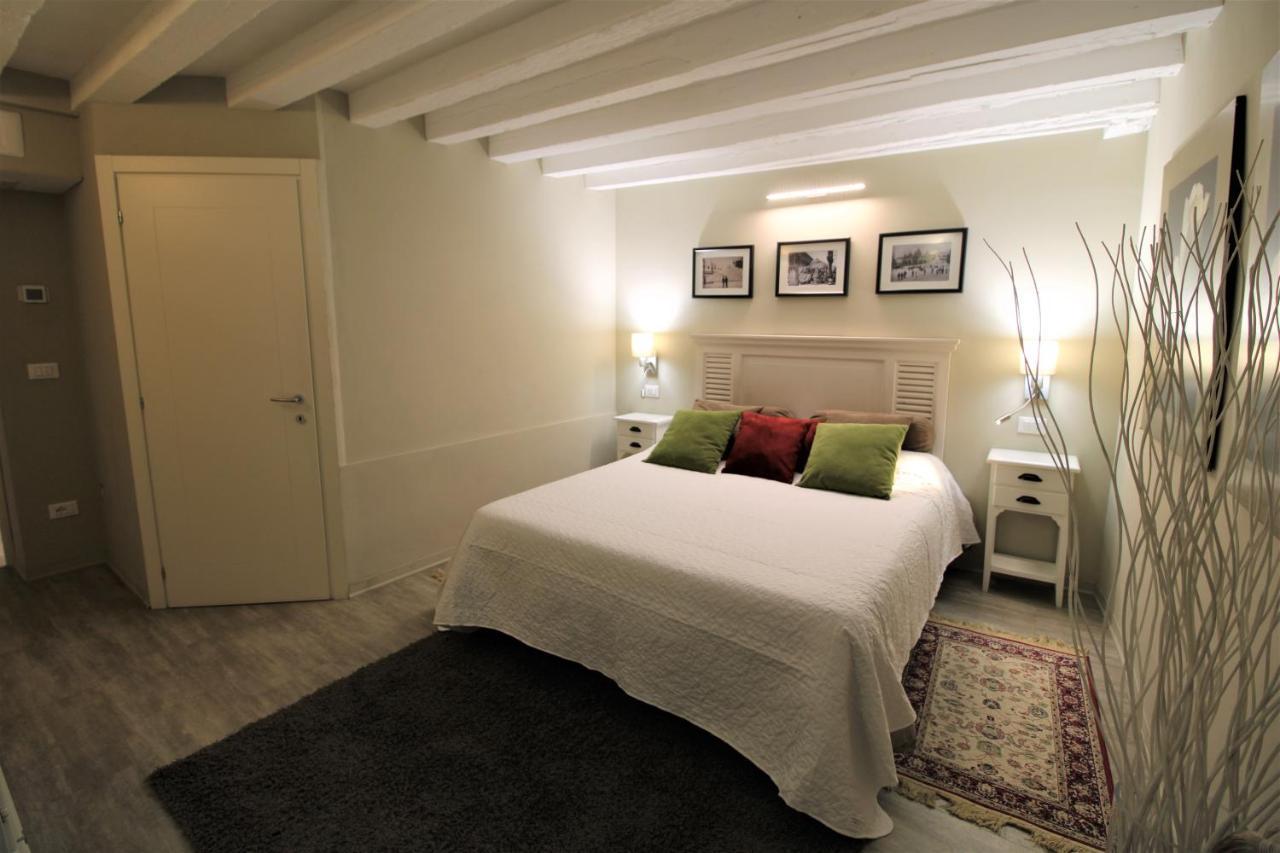 San Marco Fenice 3Bdr 2Bth Apartment Венеция Екстериор снимка